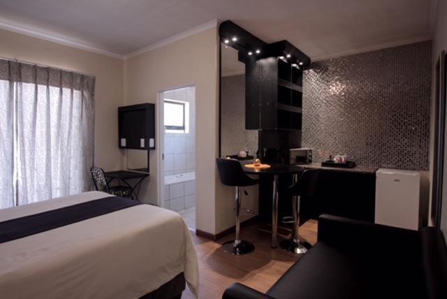 מאסרו Scenery Maqalika Guesthouse מראה חיצוני תמונה